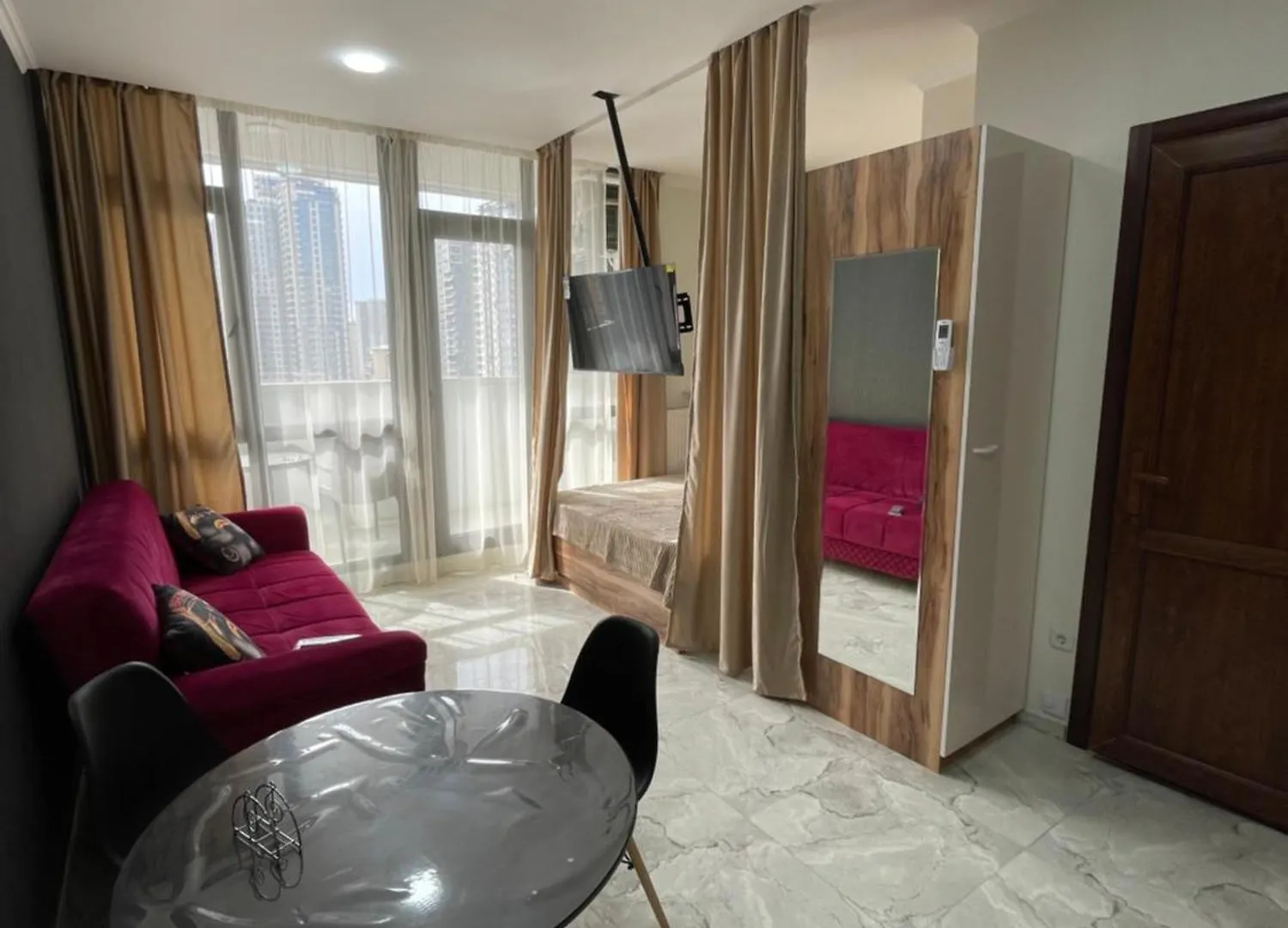 Batumi Apartment Lily Georgia