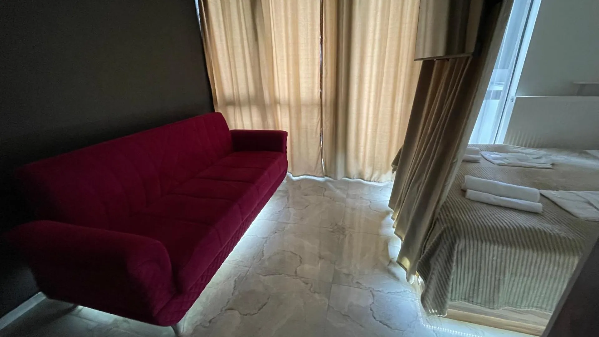 Batumi Apartment Lily Georgia